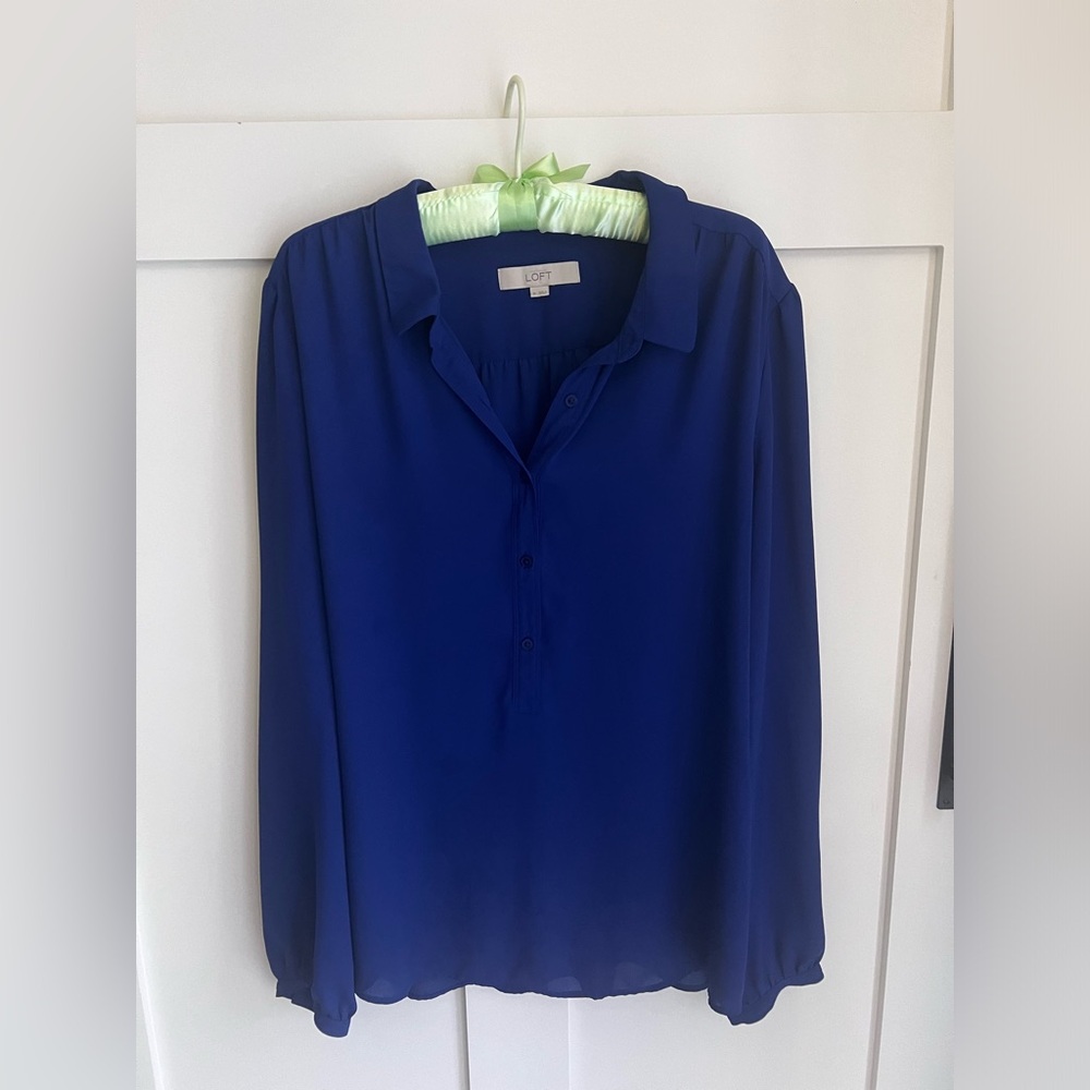 LOFT blouse! Size XL!
